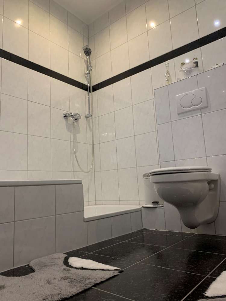 Badezimmer Wohnung Raunheim