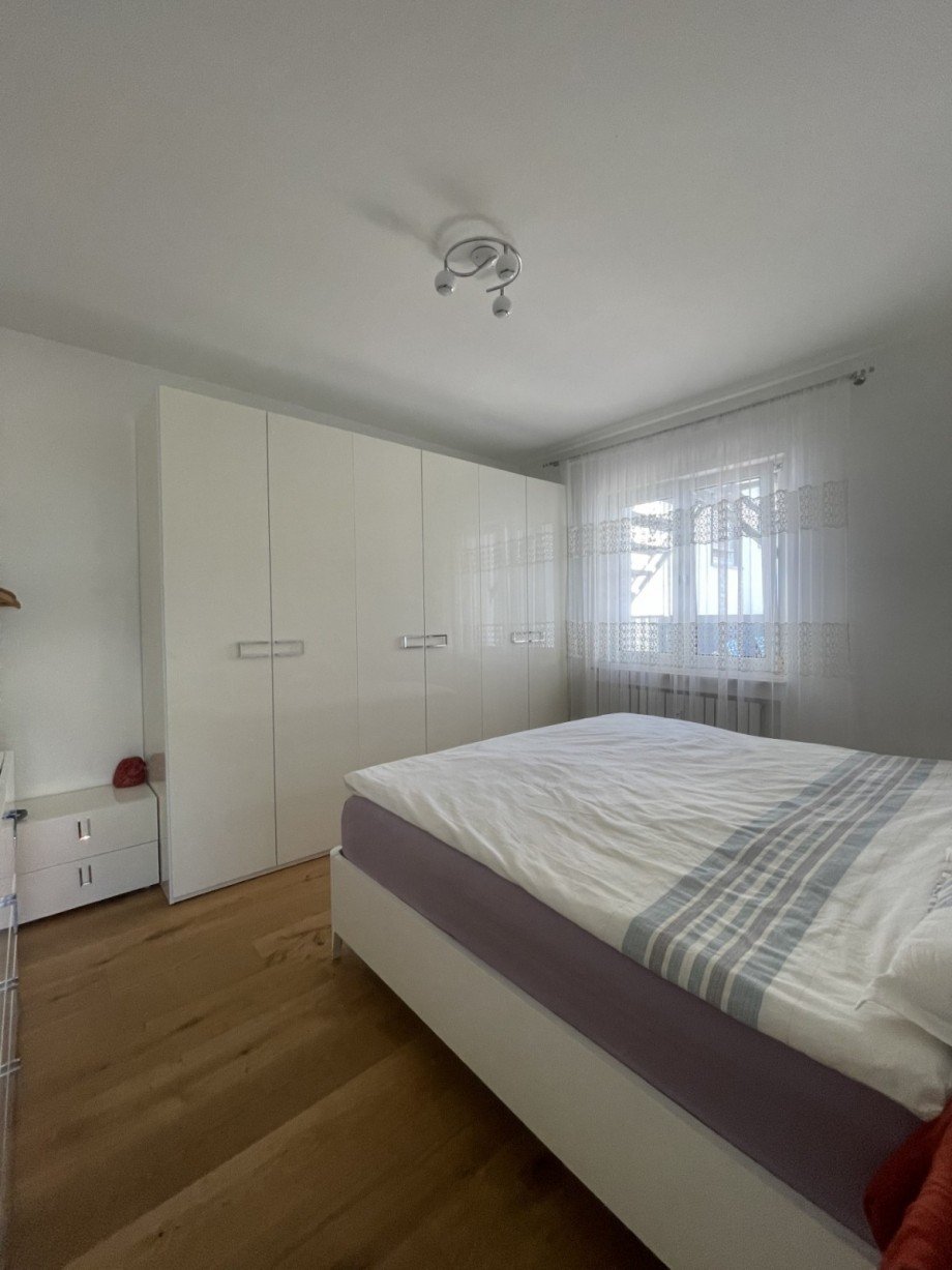 Schlafzimmer Mehrfamilienhaus Niddatal