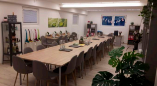 Hauptbild Vielseitige Gewerbefl�che im Souterrain - Ideal als B�ro, Atelier, Studio, Schulungs- oder Mehrzweckraum