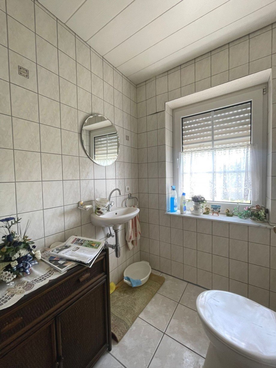 G�ste - WC - EG Einfamilienhaus Schrecksbach