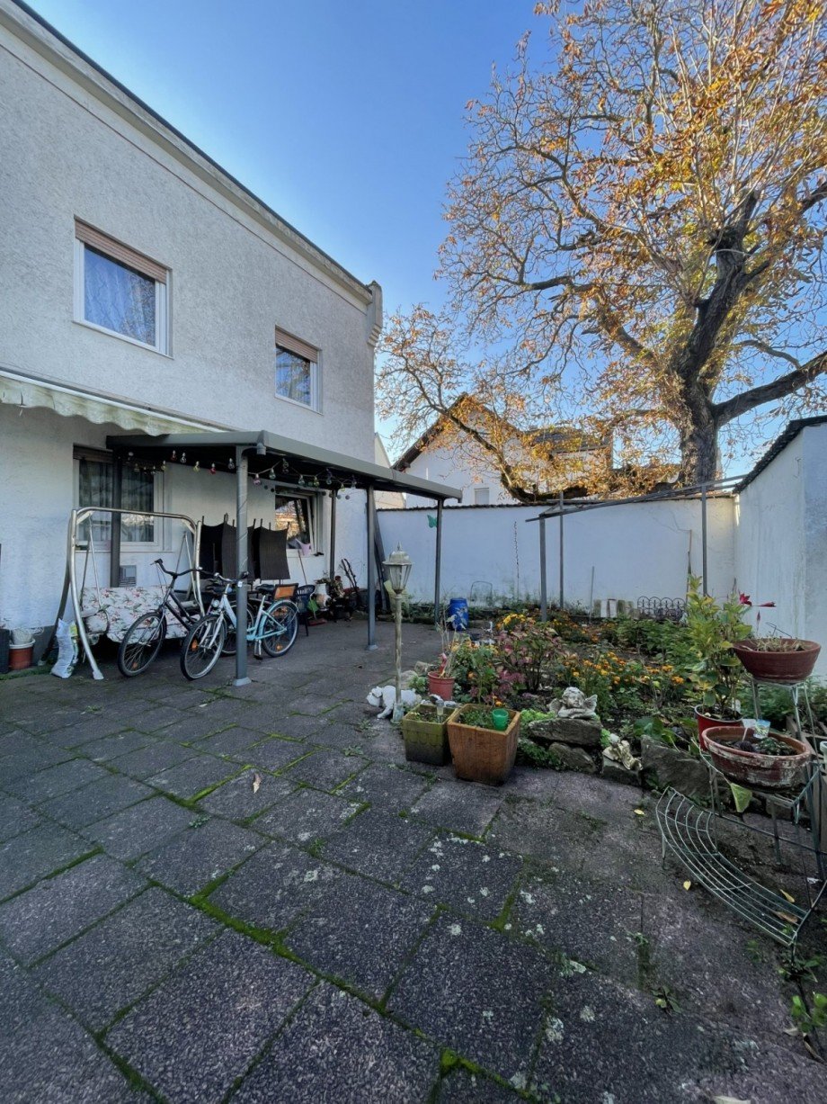 Au�enbereich Mehrfamilienhaus Mainz