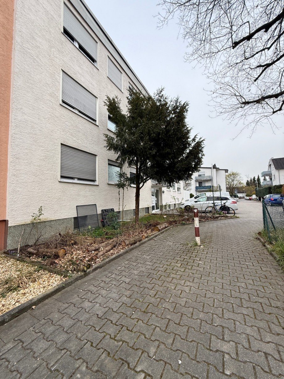 Vorderansicht2 Erdgeschosswohnung Kelsterbach