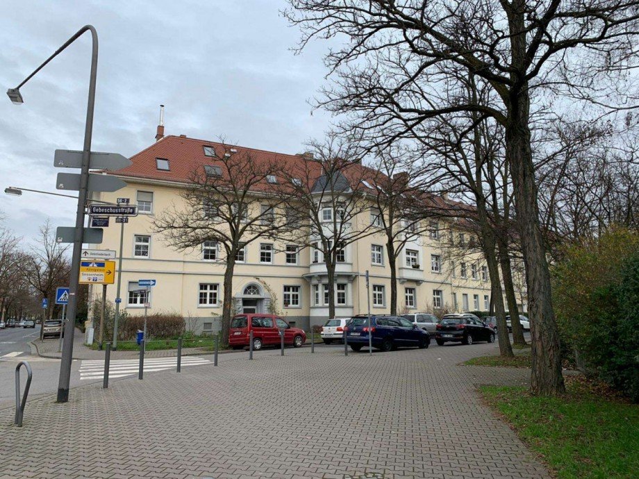 Hausansicht Erdgeschosswohnung Frankfurt am Main