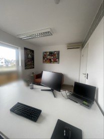 Hauptbild Flexibler B�roraum zur stunden- oder tageweisen Miete in Hattersheim!