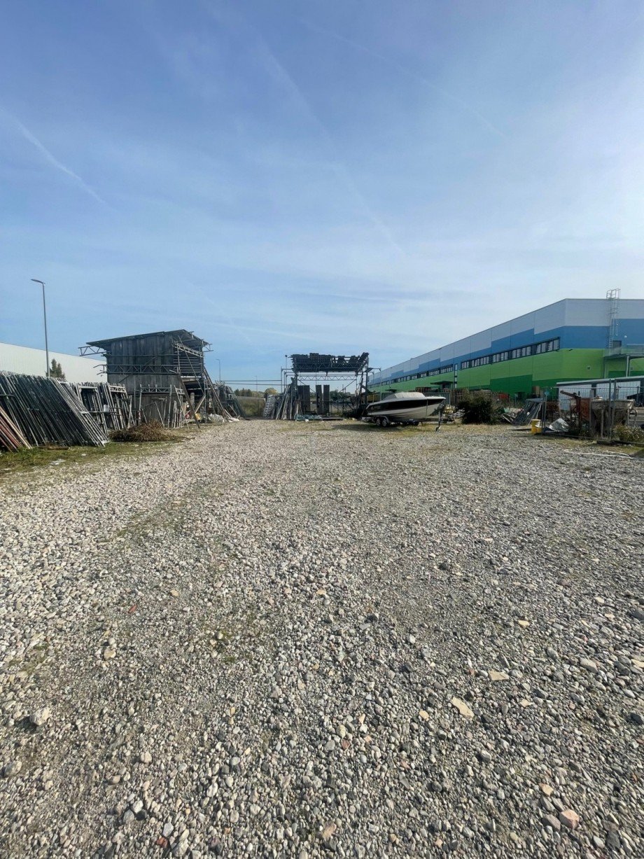 Grundst�ck Halle / Lager / Produktion Bodenheim