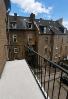 Balkon Vermietete Altbau-Etagenwohnung in historischem Geb�ude