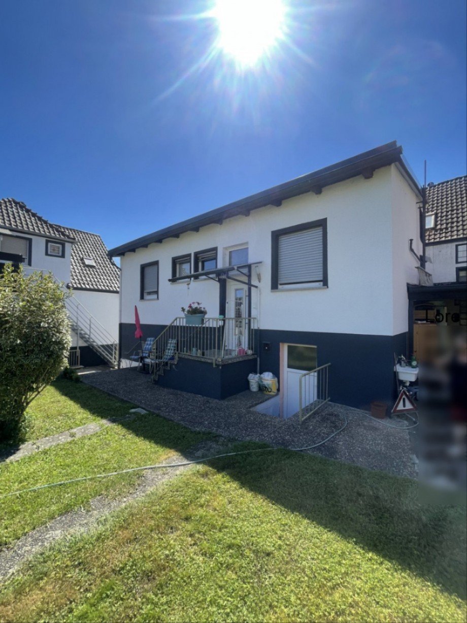 Vorgarten Einfamilienhaus Niddatal
