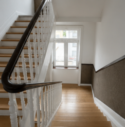 Treppenhaus Etagenwohnung Wiesbaden