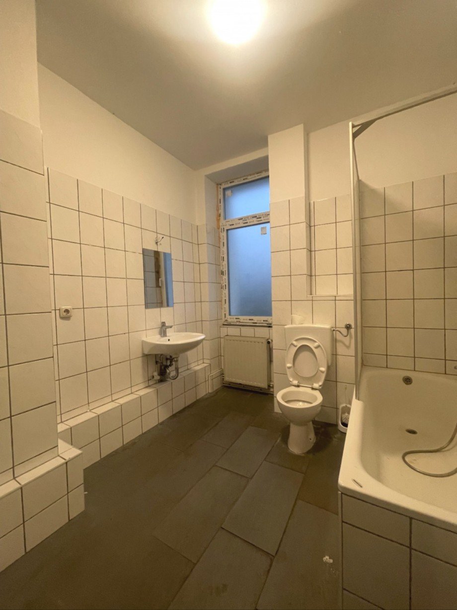 Badezimmer Dachgeschosswohnung Offenbach am Main