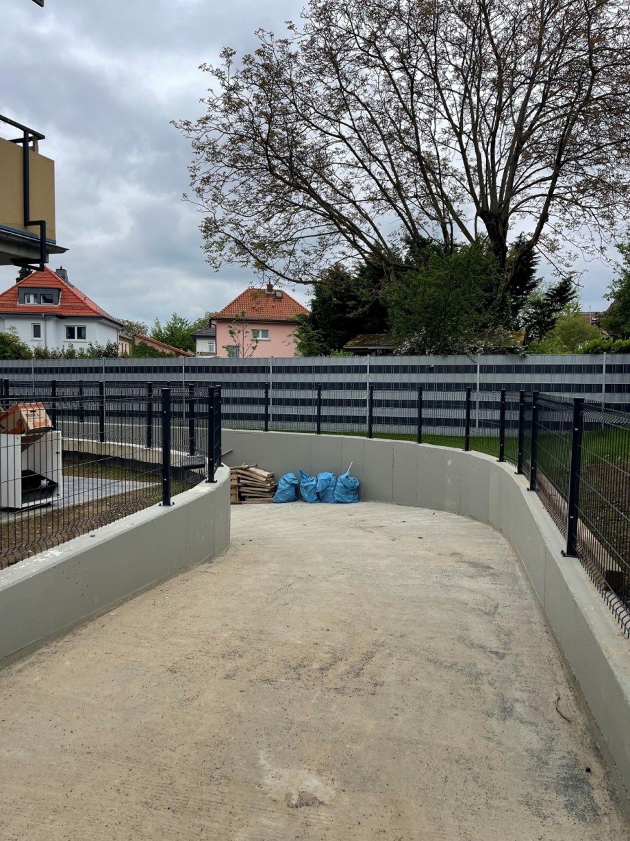 Hausansicht Wohnung Fl�rsheim am Main