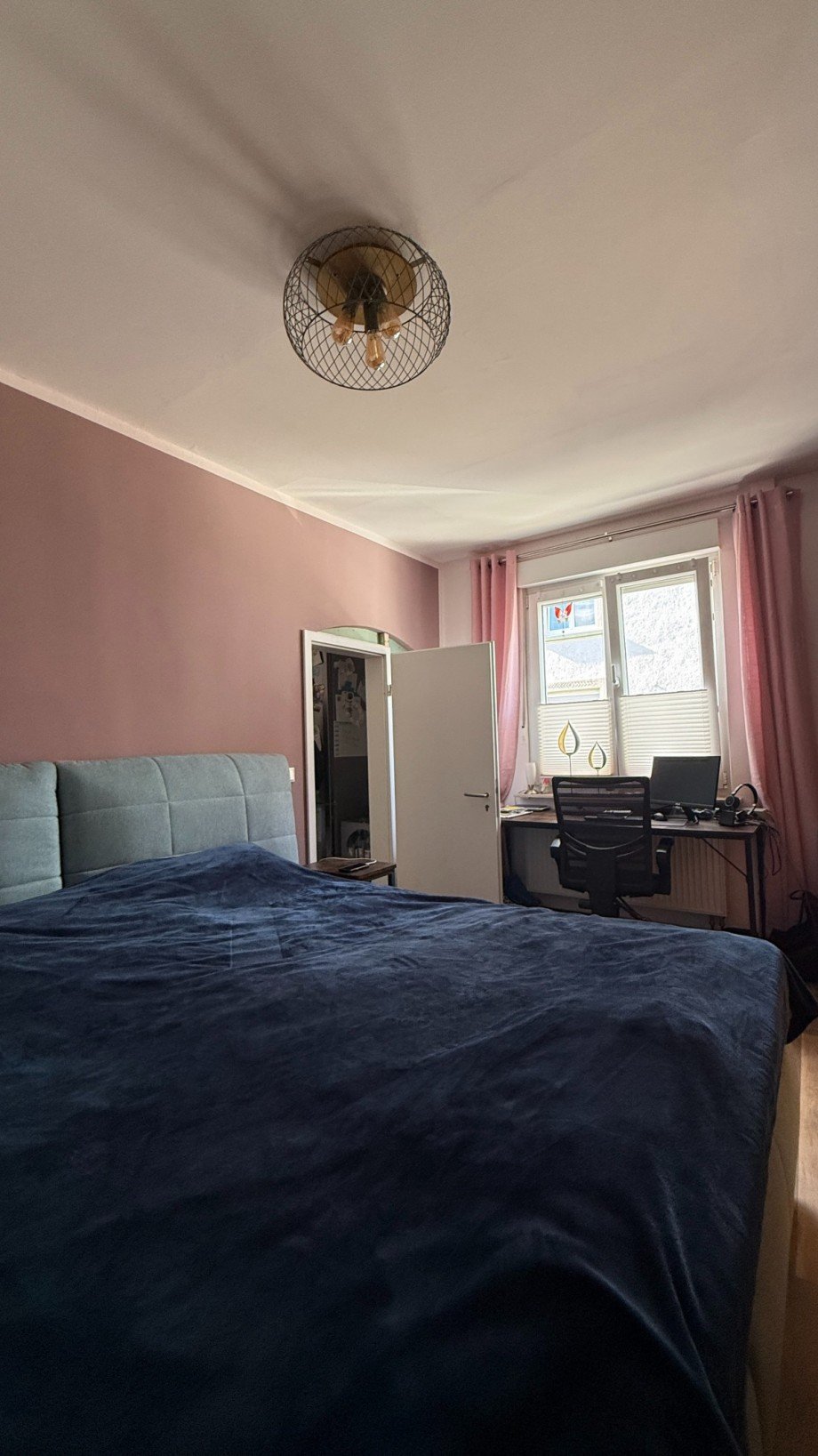 Schlafzimmer Einfamilienhaus Fl�rsheim am Main, Deutschland