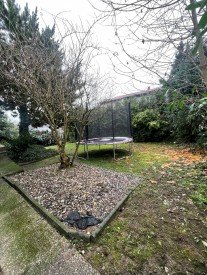 Hauptbild Moderner Bungalow mit weitläufigem Garten im Herzen von Wiesbaden