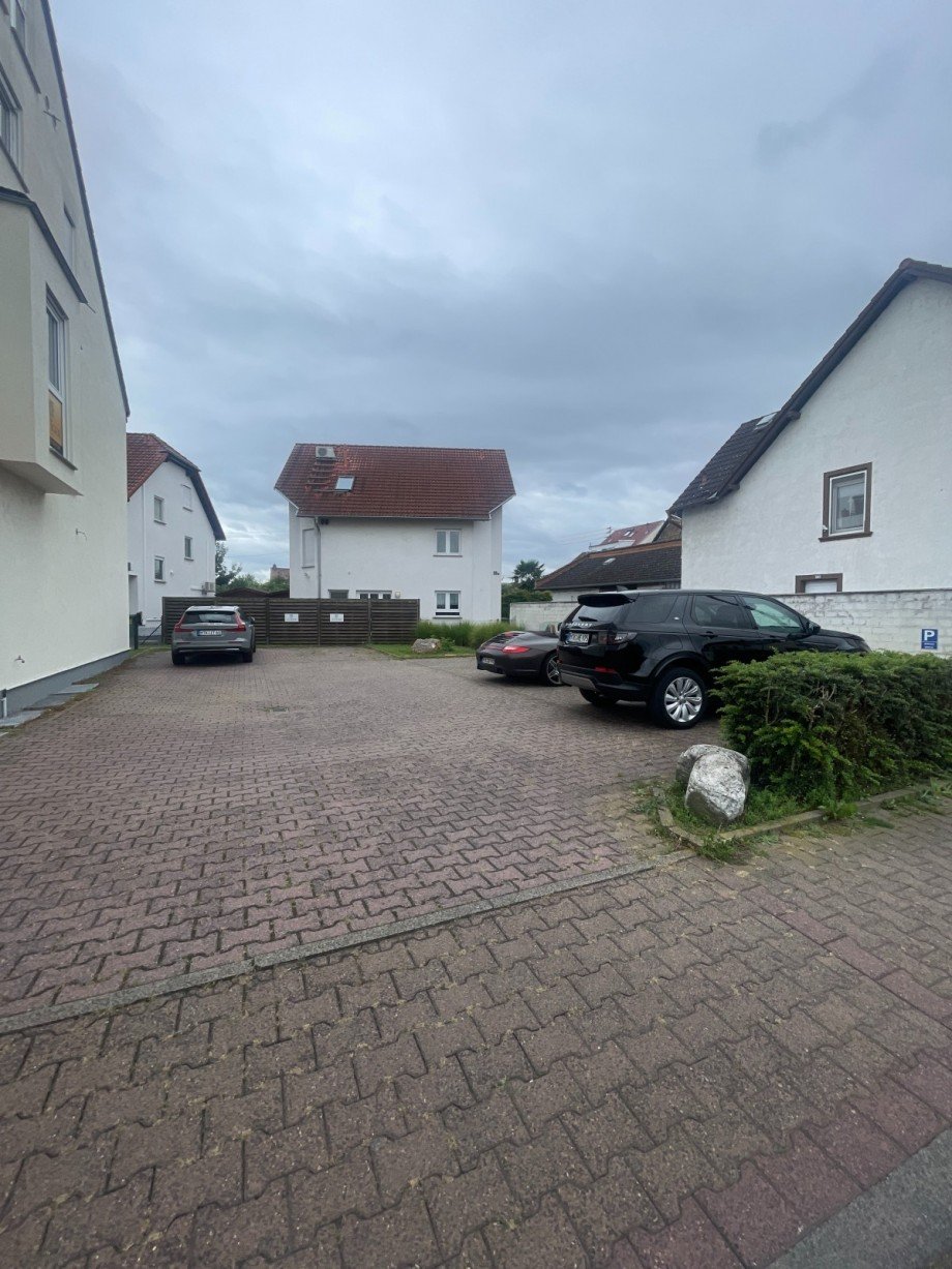 3x Parkpl�tze B�rofl�che Hattersheim am Main