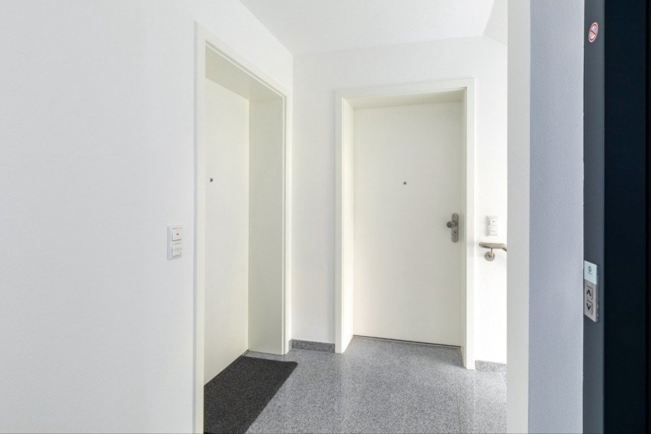 Flur Erdgeschosswohnung Frankfurt, Nied