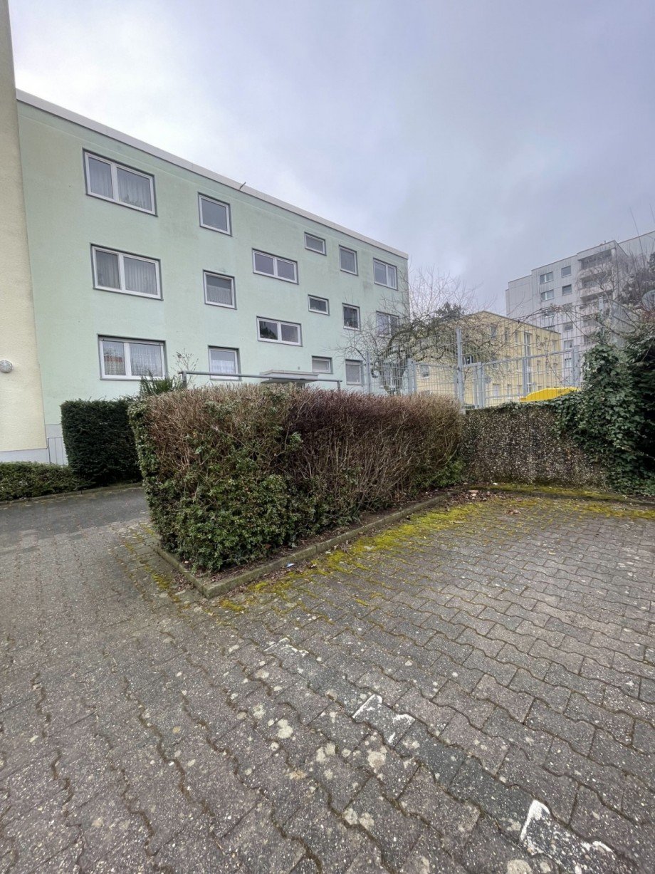 Stellplatz Wohnung Frankfurt am Main
