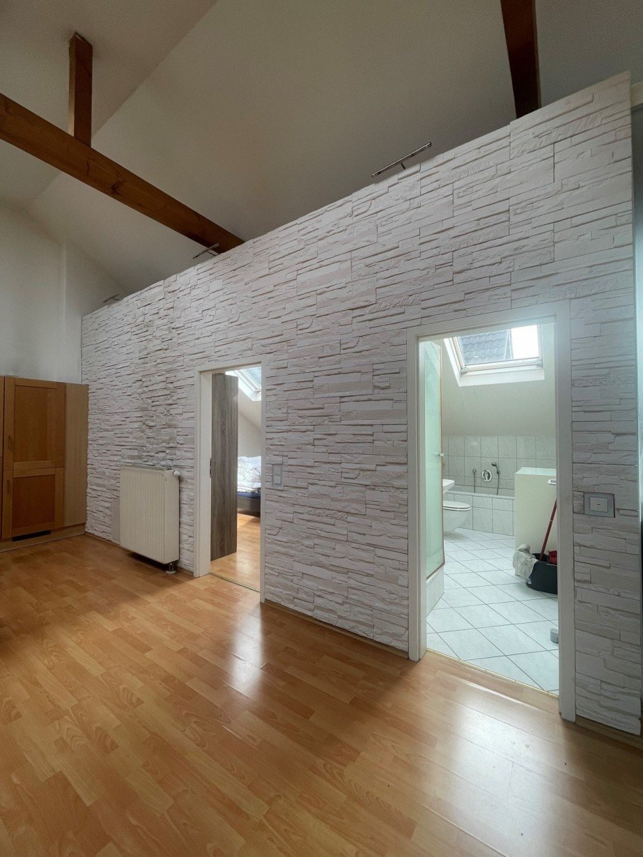 Wohnzimmer Dachgeschosswohnung R�sselsheim am Main