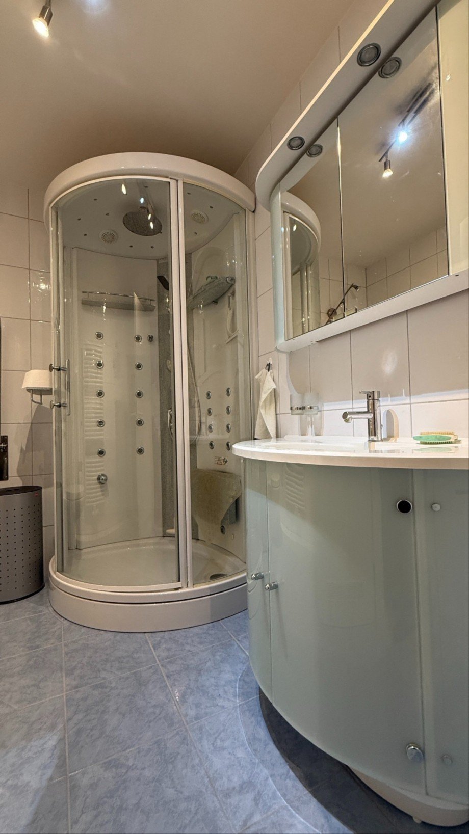 Badezimmer Erdgeschosswohnung Hattersheim
