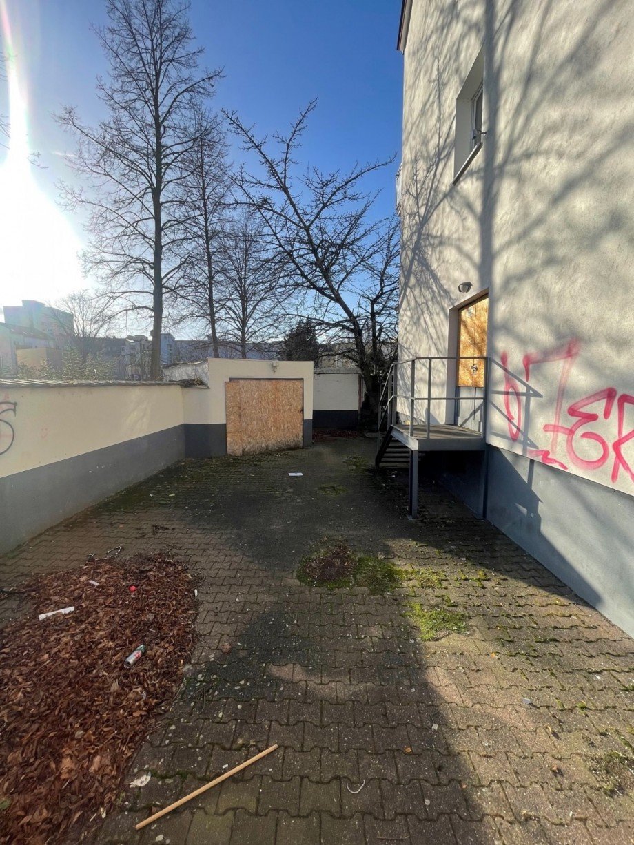 Hof Mehrfamilienhaus Offenbach am Main