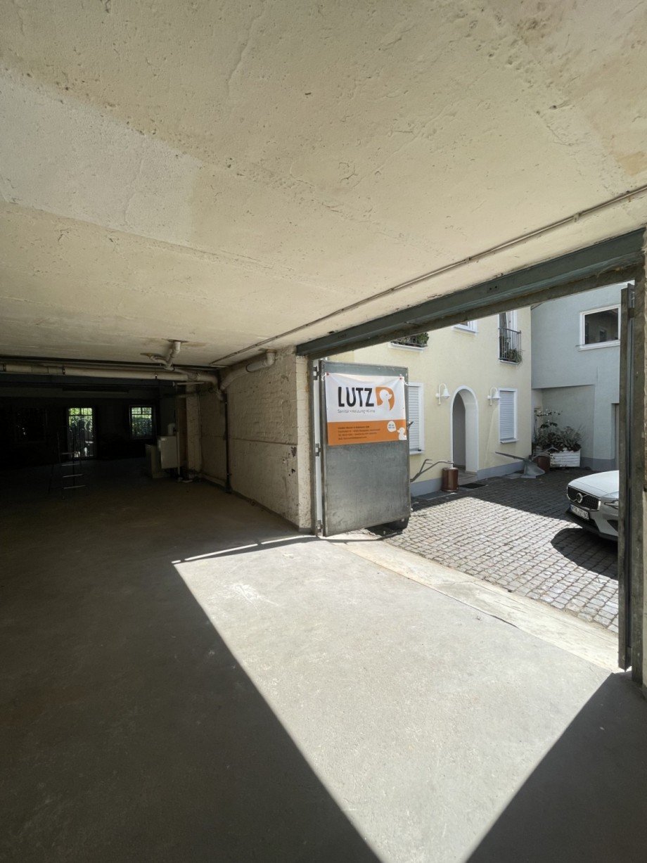 Lager Halle / Lager / Produktion Wiesbaden