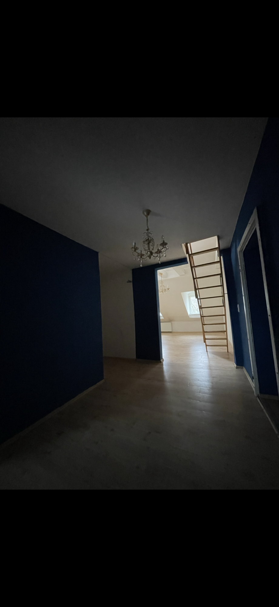 Innenbilder Dachgeschosswohnung Frankfurt am Main