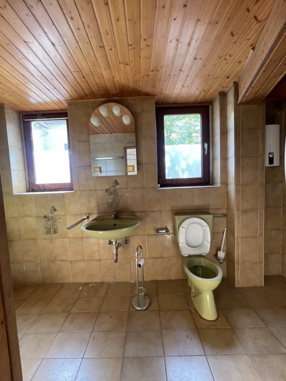 B�ro Halle / Lager / Produktion Wiesbaden