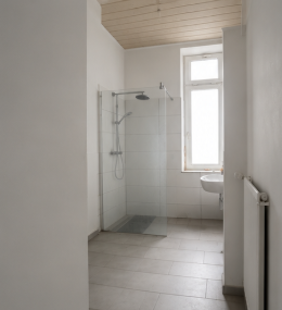 Badezimmer Etagenwohnung Wiesbaden