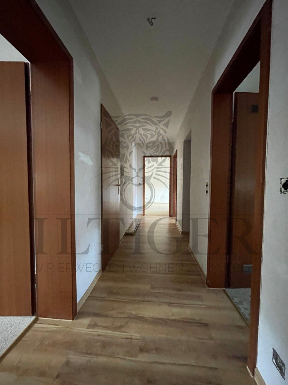 Flur Mehrfamilienhaus Hattersheim am Main