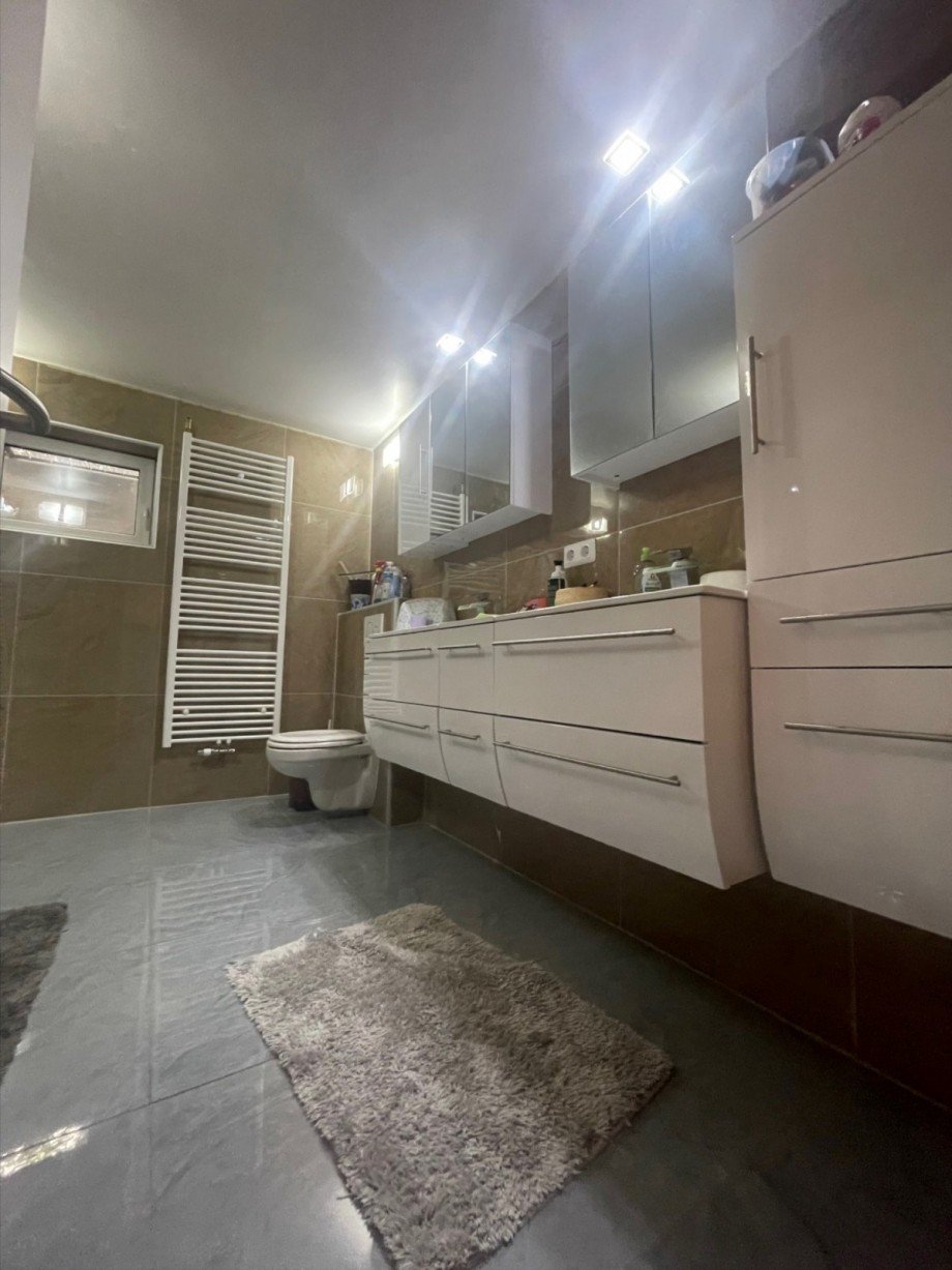 Masterbad - UG Bungalow Wiesbaden