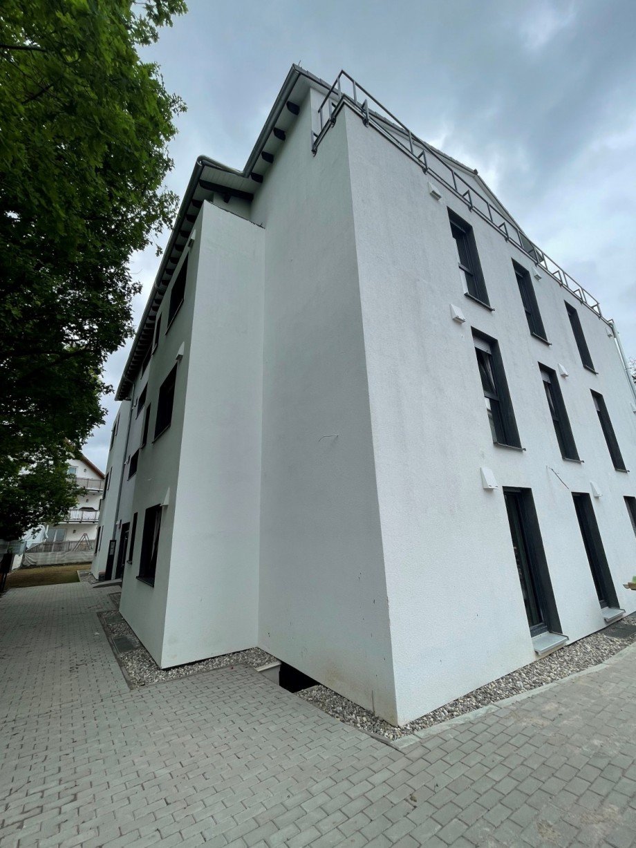Hausansicht Wohnung Fl�rsheim am Main