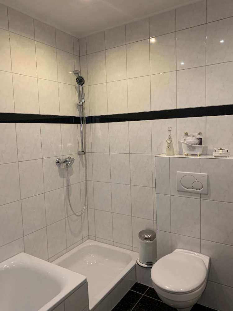 Badezimmer Wohnung Raunheim