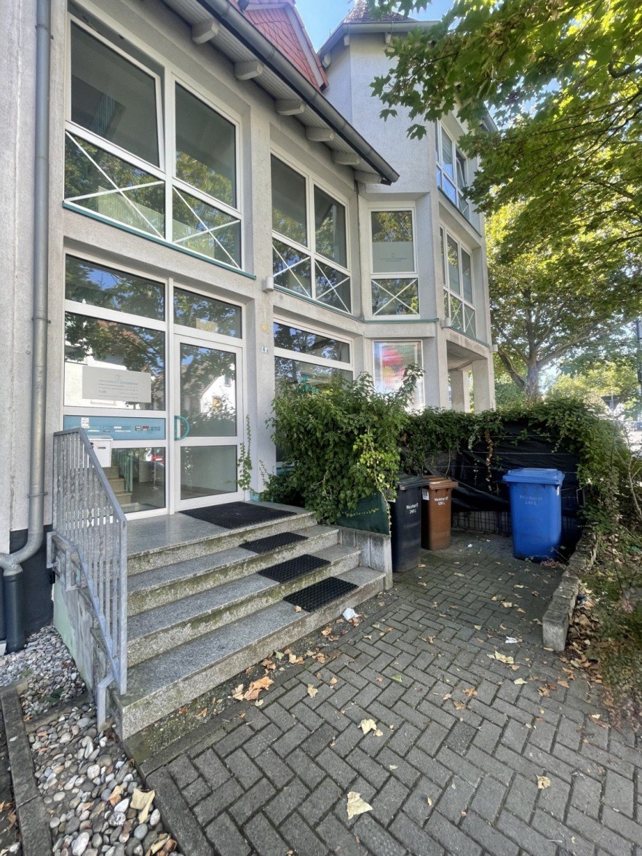 Haupteingang B�rofl�che Hofheim am Taunus