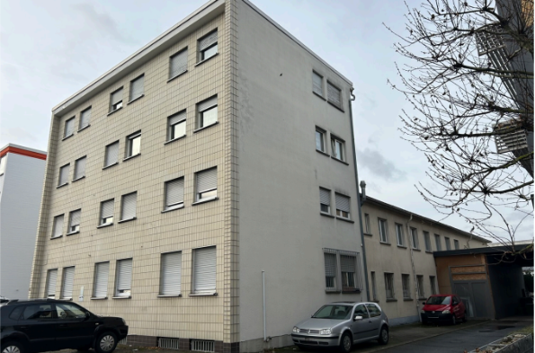 Hausansicht Mehrfamilienhaus Dreieich