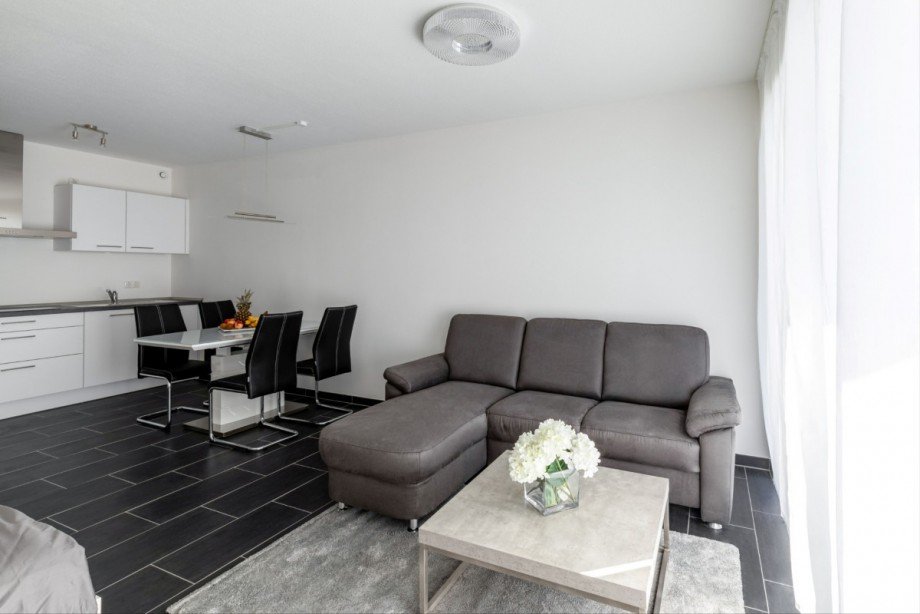 Wohnbereich Erdgeschosswohnung Frankfurt, Nied