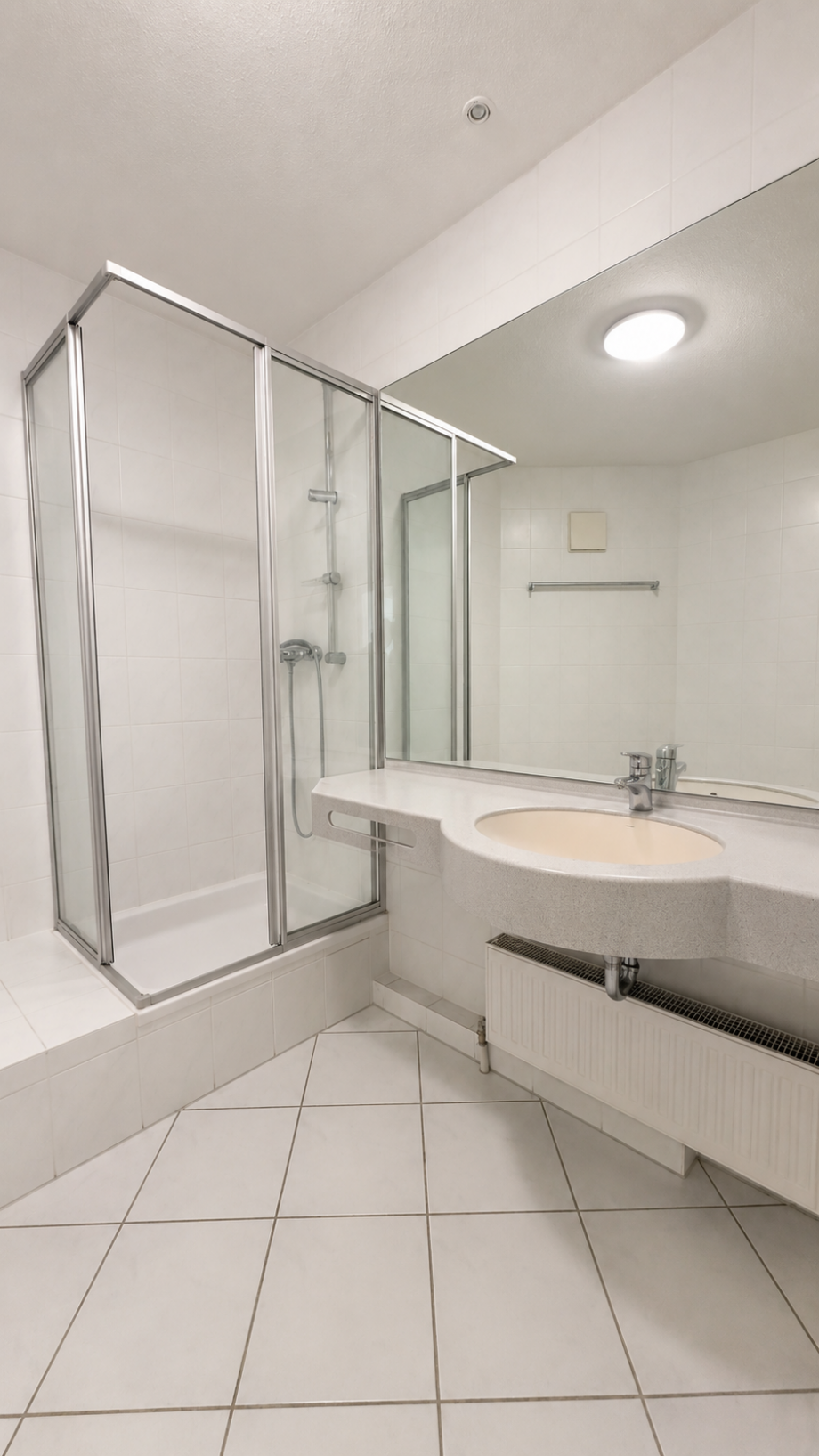 Badezimmer Etagenwohnung Hattersheim