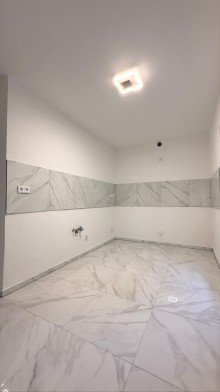 K�chenbereich Verf�gbar ab 01.05.2026 - 3 Zimmerwohnung - Souterrain