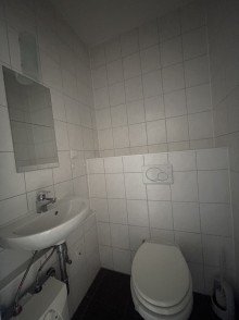WC Charmante Gewerbefl�sche in Mainz - Verf�gbar ab 01.10.2024