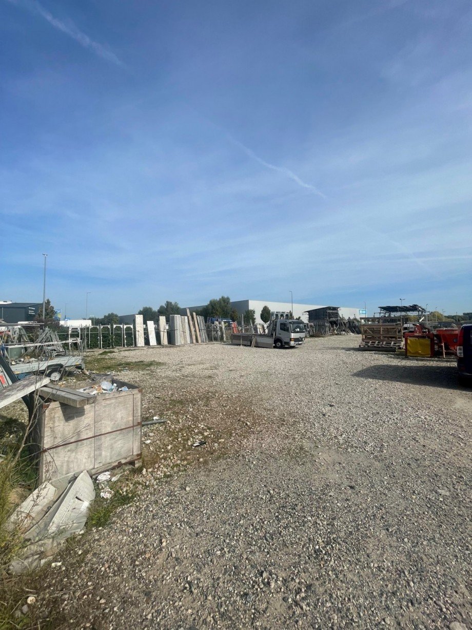 Grundst�ck Halle / Lager / Produktion Bodenheim